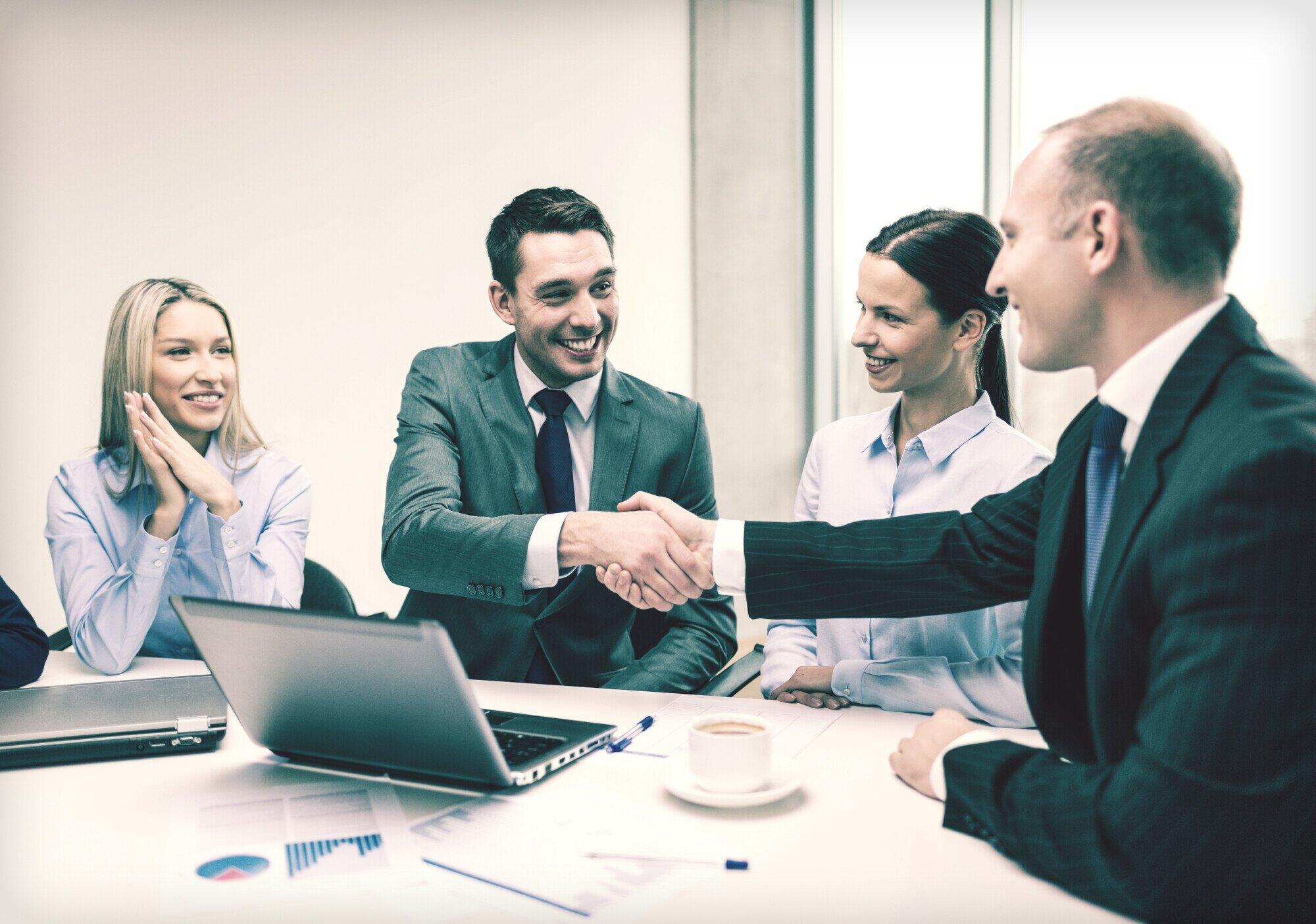 Is Outsourcing Your Tenant Screening Process in Phoenix, AZ a Good Idea?
